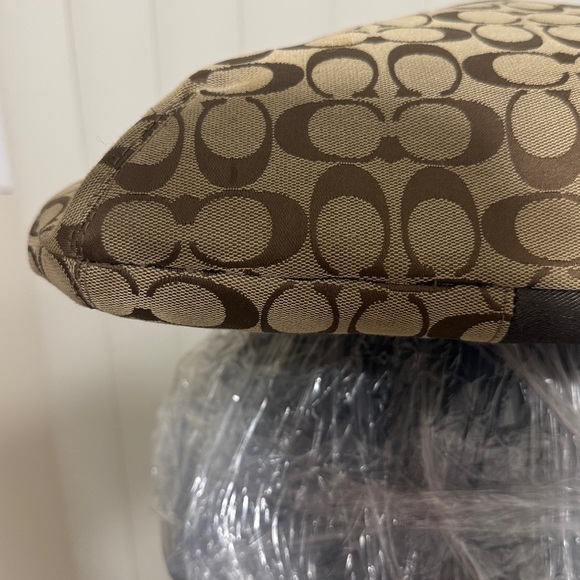 Brown Signature Coach Purse - Picture 9 of 14